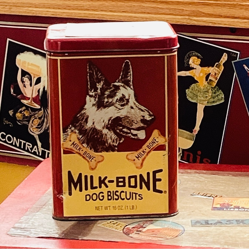 🐾 VINTAGE MILK-BONE DOG TREAT RED w/LID  Charmingly Distressed ADVERTISING